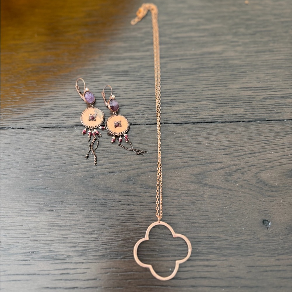 Elegant Gold Necklace and Earring Bundle